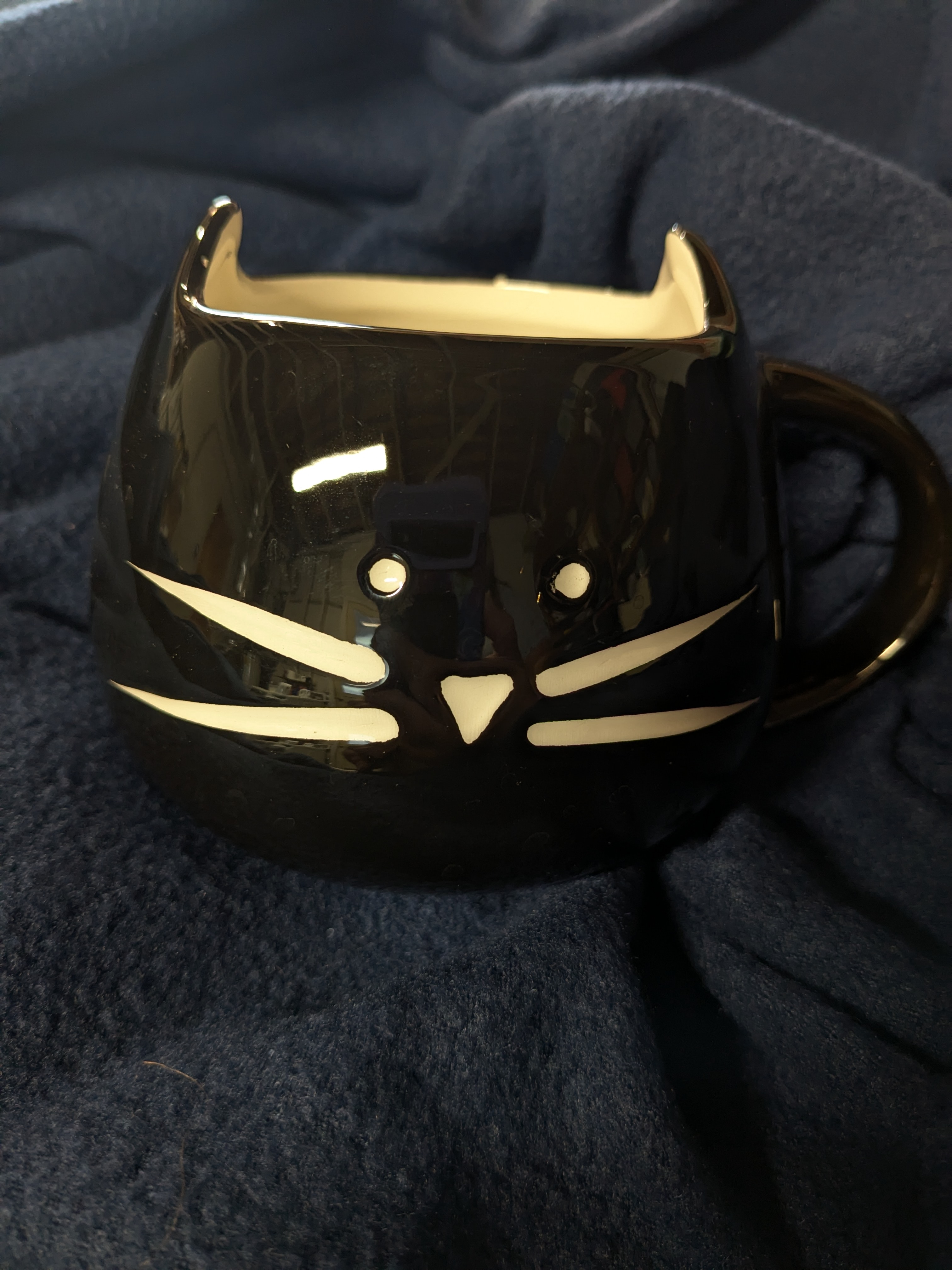 Koolkatkoo Cat Mugs, 2, one black, one white. Super cute! (Photo is a bit misleading - they are exactly the same size!)