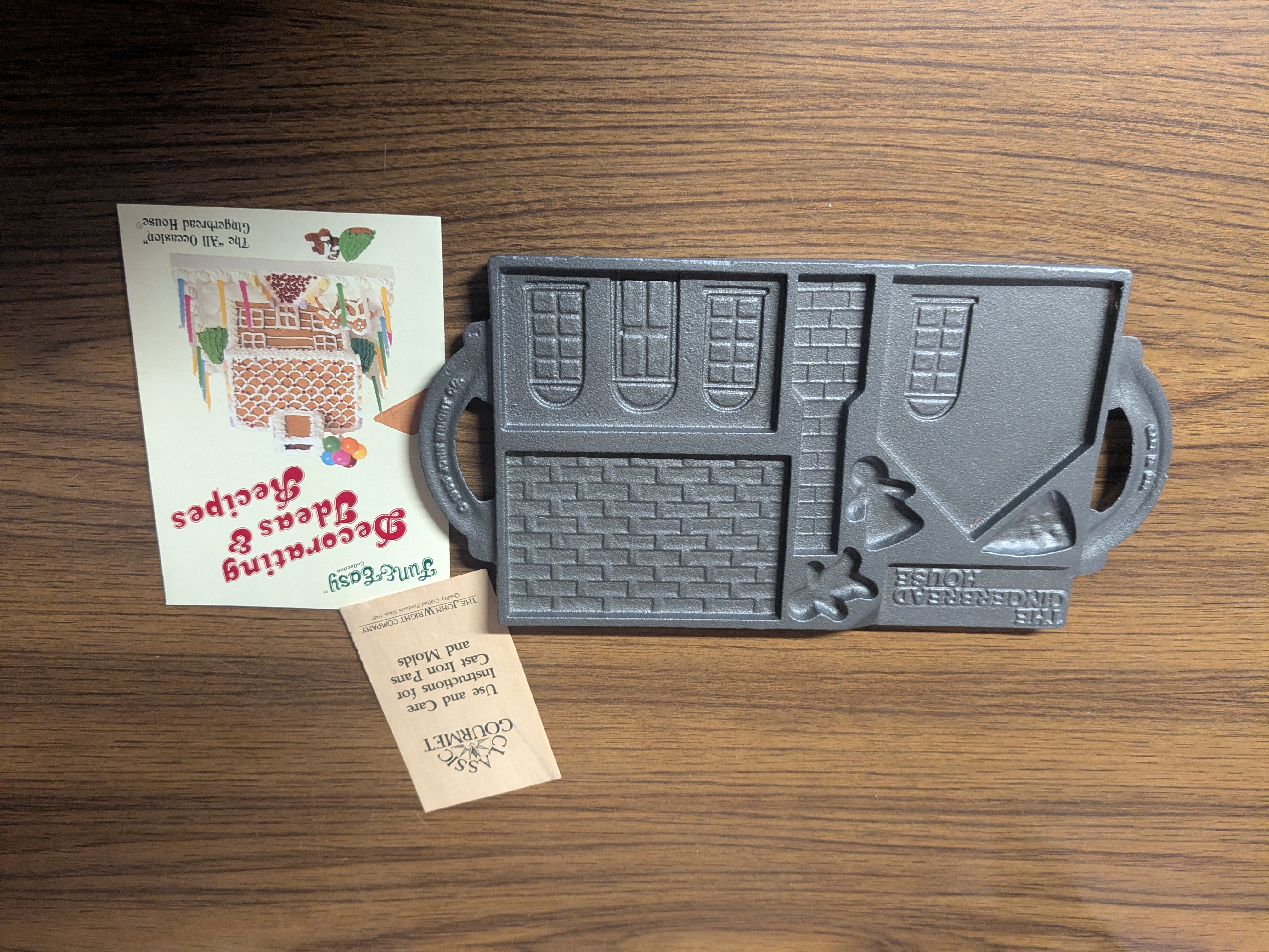 Vintage John Wright Gingerbread House Mold Pan, 1985