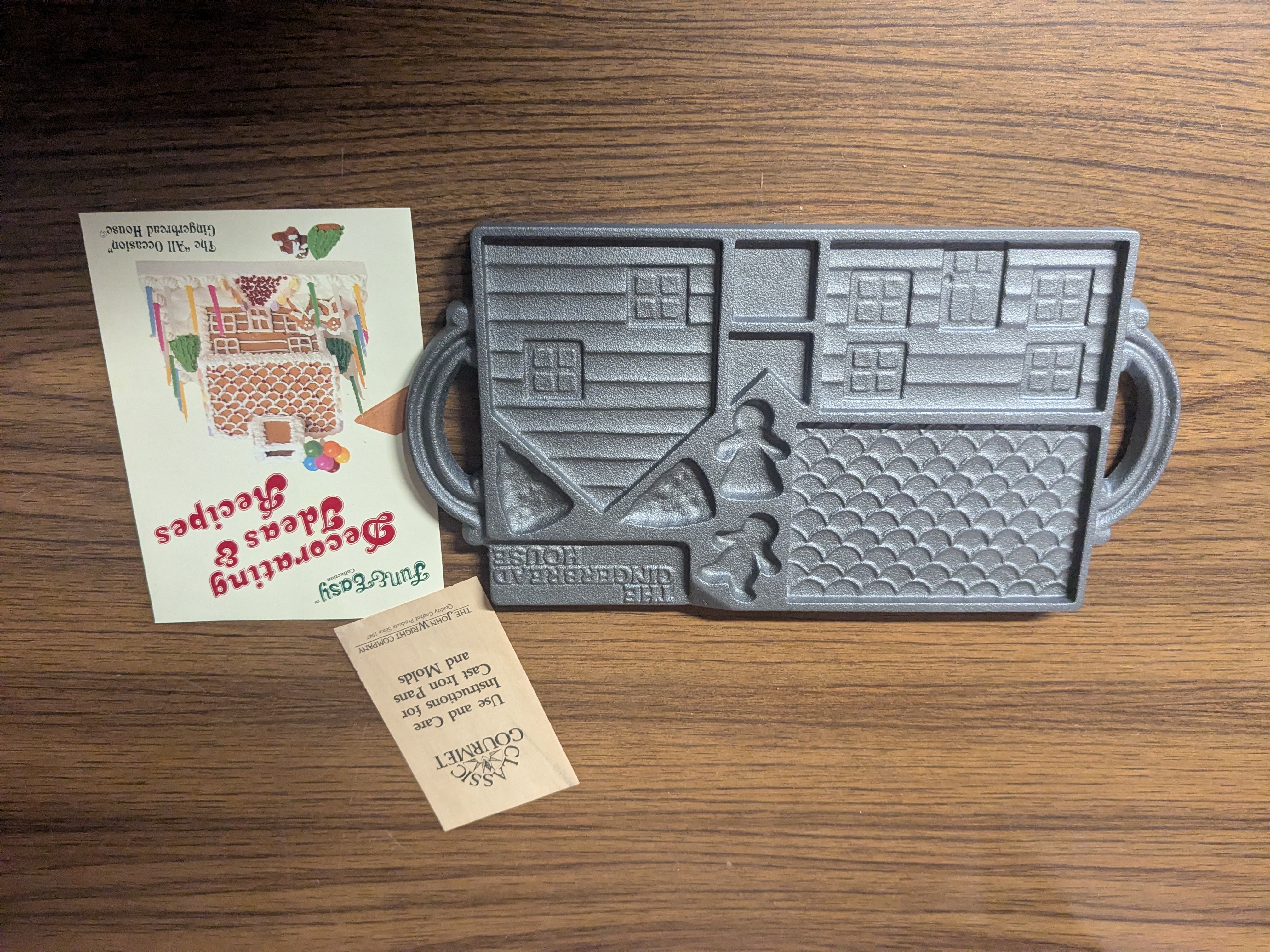 Vintage John Wright Gingerbread House Mold Pan, 1985