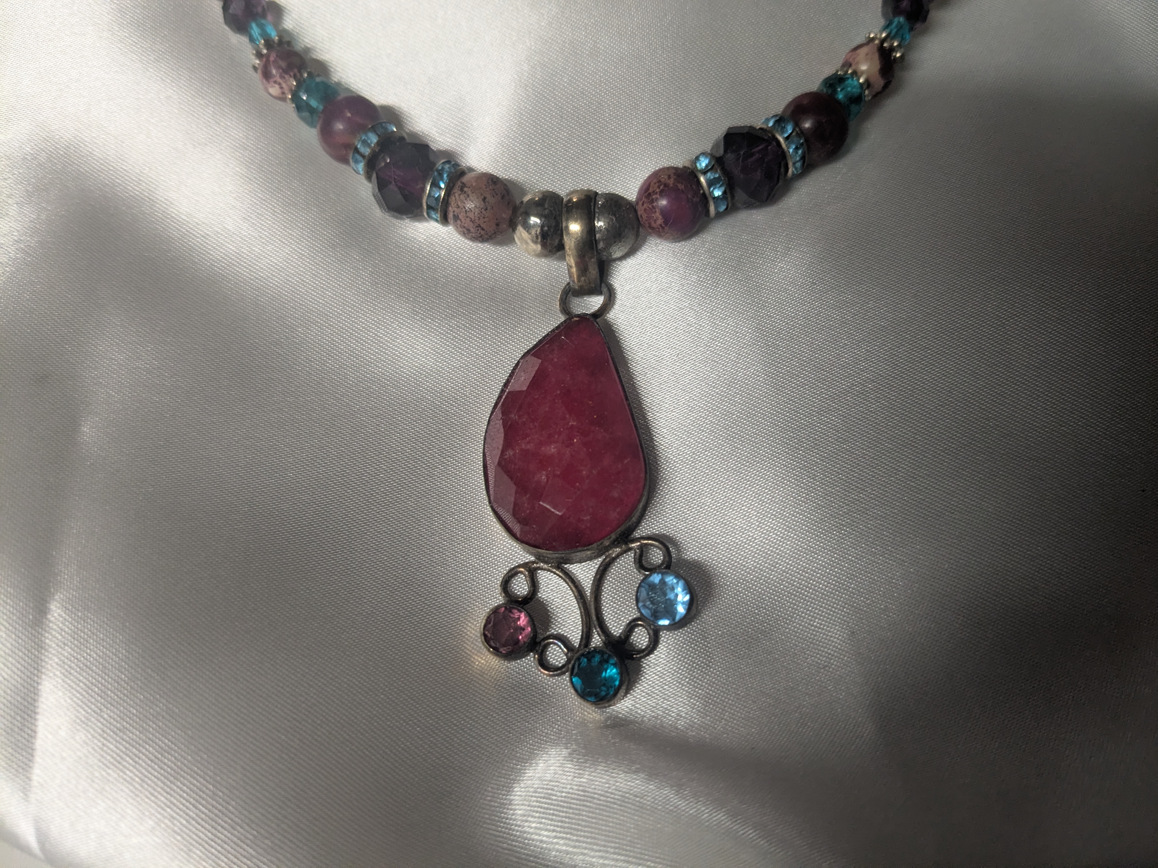 Necklace and Earrings Set, Pink Agate (dyed), made by Oceanna Williams of Mermaid Designs
