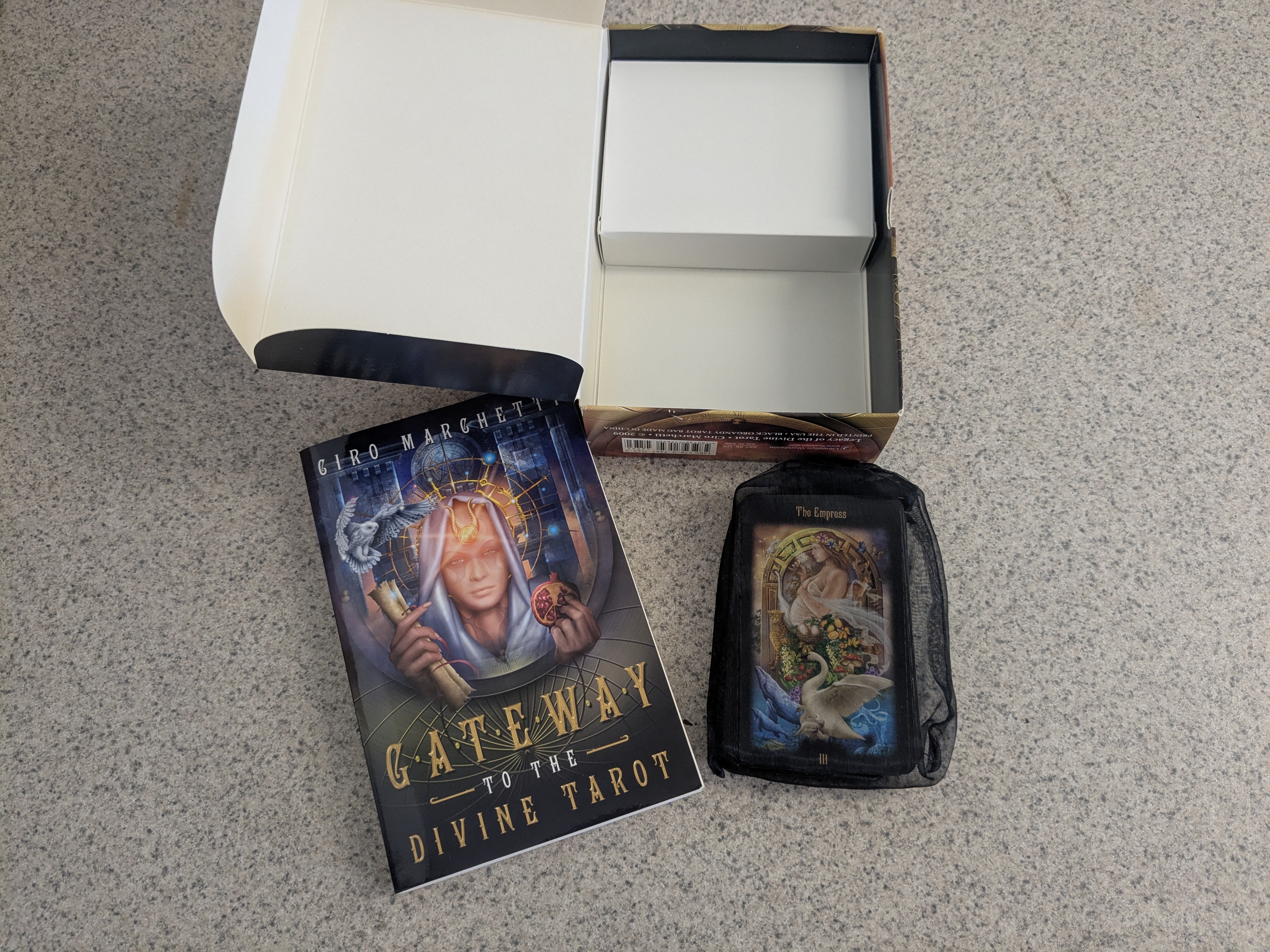 Legacy of the Divine Tarot, by Ciro Marchetti, 2009 - deck and book set