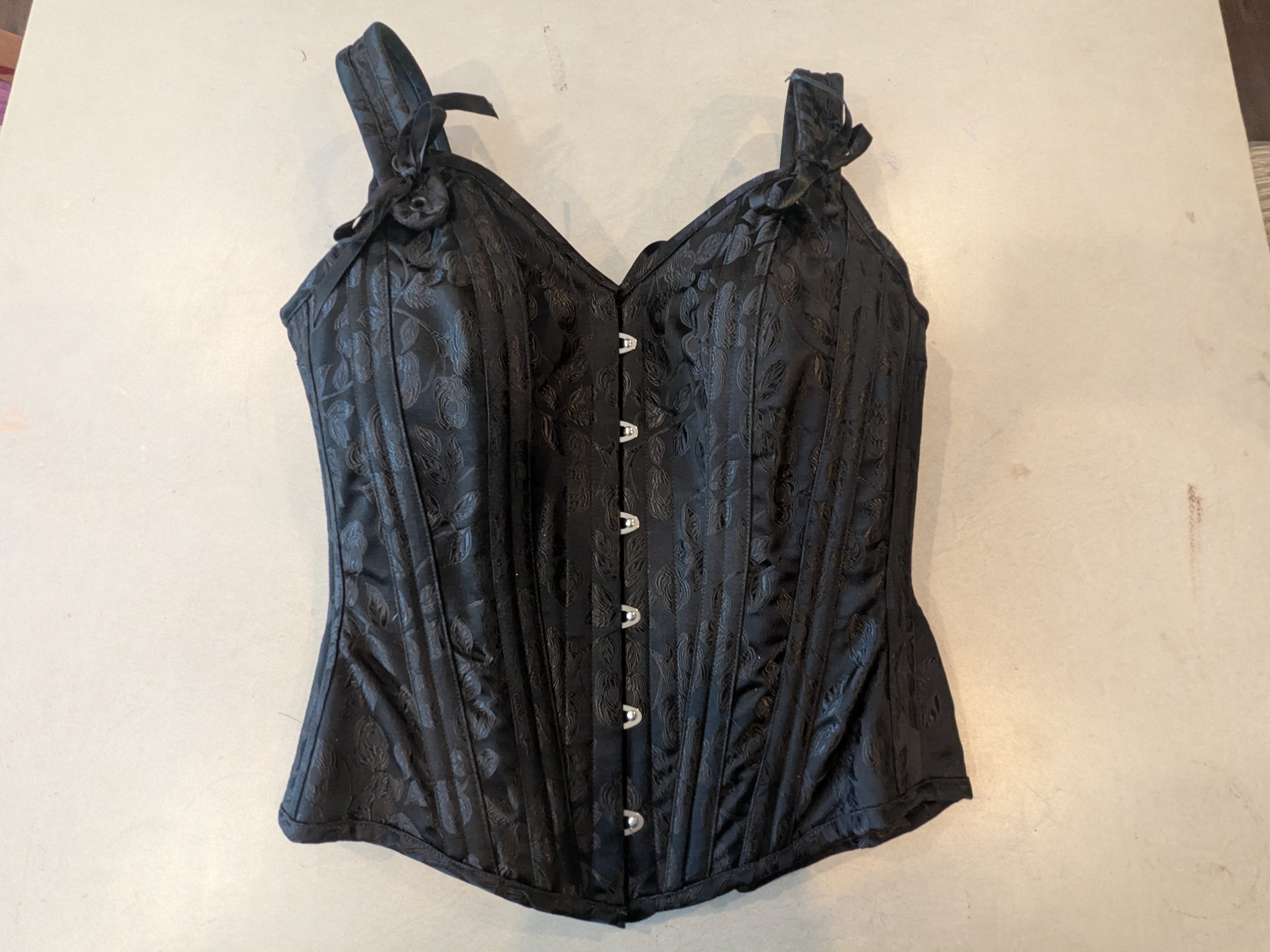 Dark Garden Overbust Corset with shoulder straps, black. Beautiful!